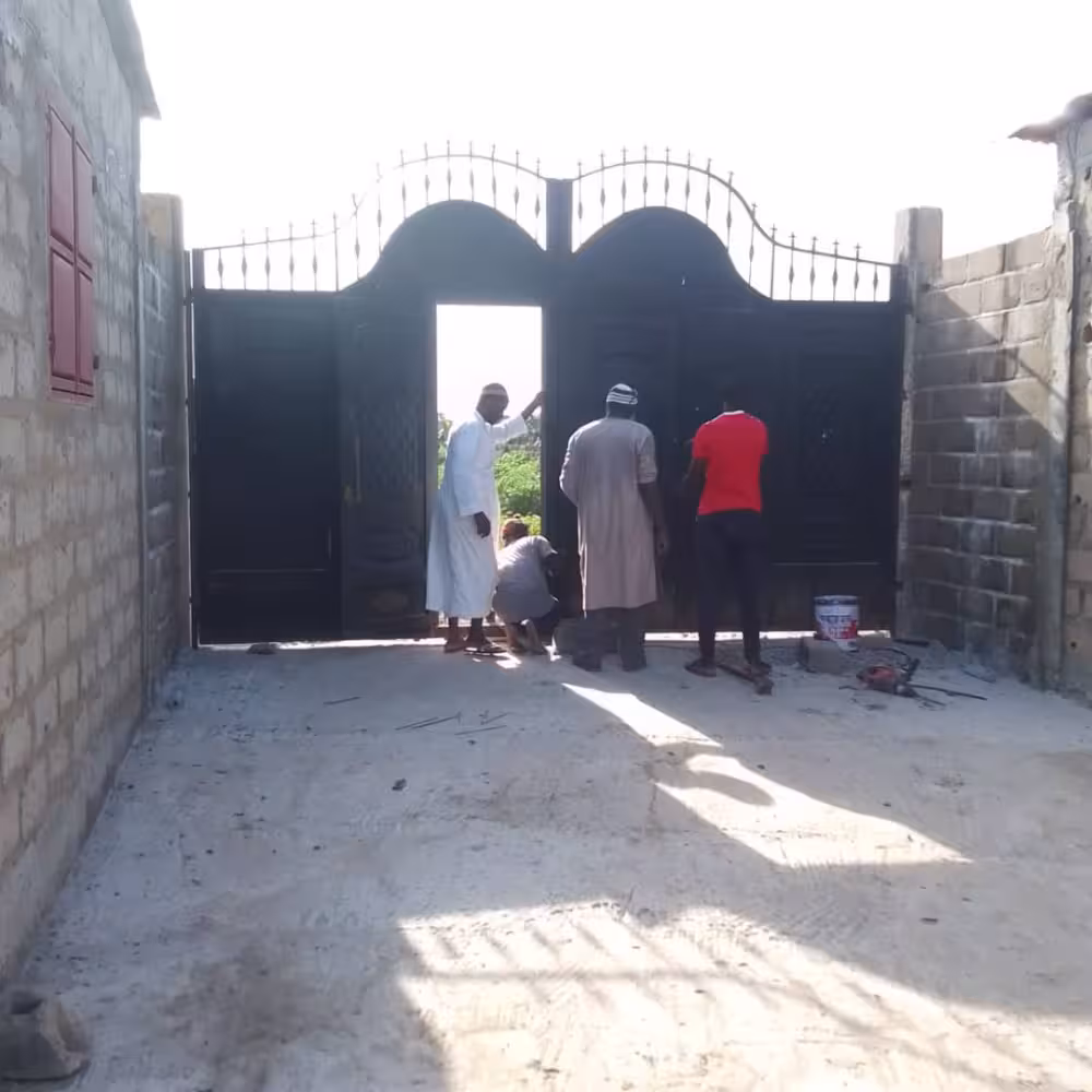 Waisenhauskomplex in Gambia mit integrierter Schule