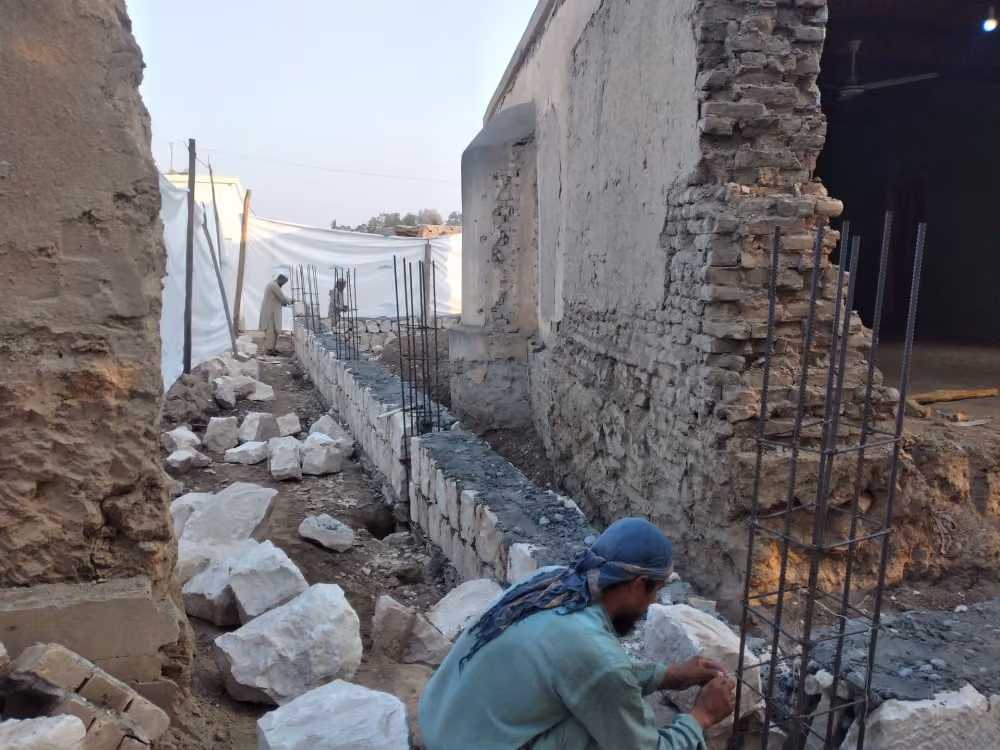 Wiederaufbau unserer Dorfmoschee in Kunduz-Chahrdara, Afghanistan