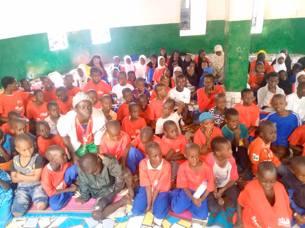 Koranschule und KInderschutz in Gambia: Essensversorgung für (Waisen-)Kinder sichern