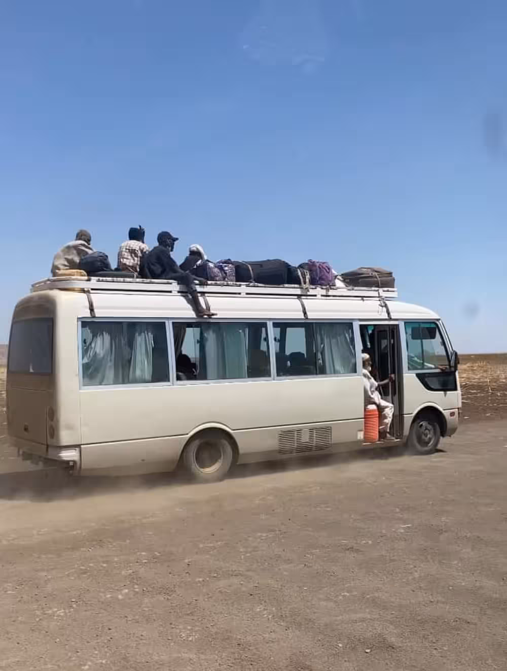 HOPE BEYOND BORDERS 