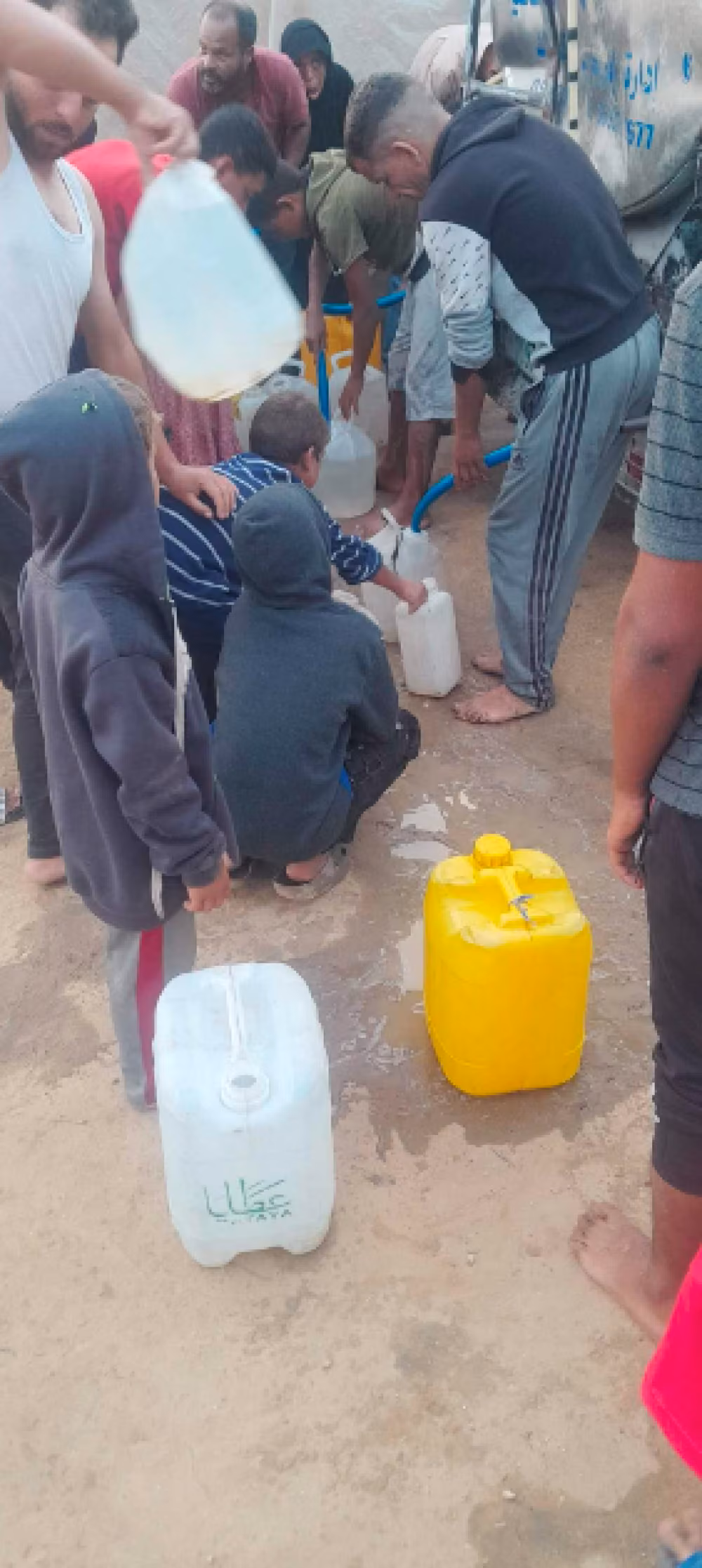 Trinkwasser- und Nahrungsversorgung für Gaza