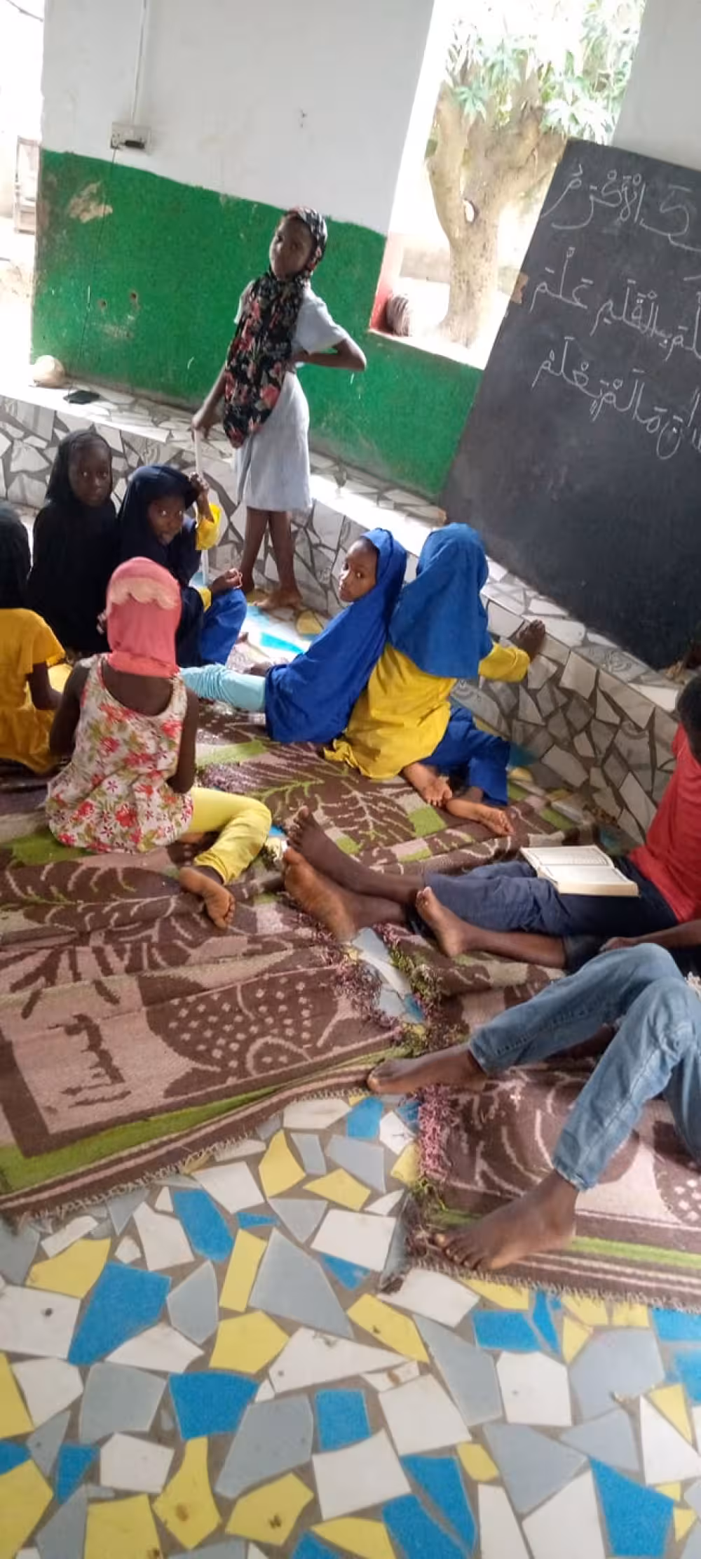 Waise lernt Qu’ran auswendig: Besonderen, ehrenvollen Iftar im Ramadan ermöglichen (Gambia)