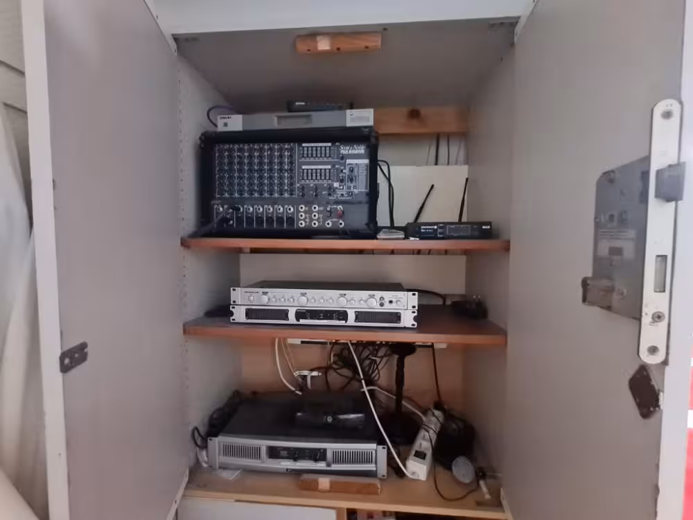 Soundanlage Deiner Moschee in Paderborn reparieren