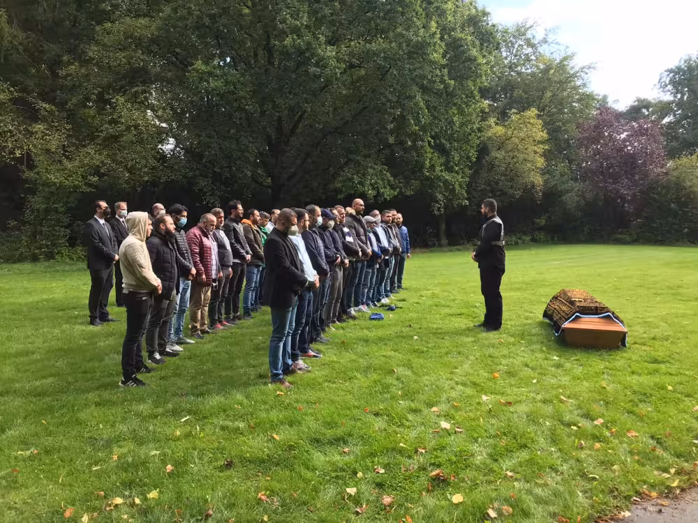 Bestattungskosten für obdachlosen alleinstehenden Muslim in Berlin - Abdessalam E.
